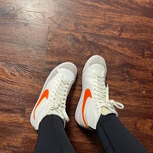 Nike Women’s Cream Low-Top Sneakers with Orange Swoosh